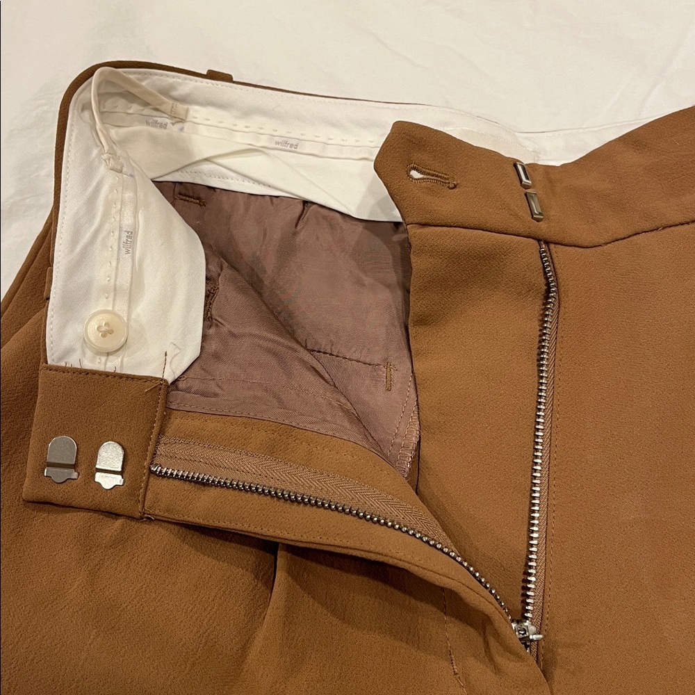 Aritzia Wilfred Carrot Pant Camel Brown Pants size 4 - Picture 4 of 13